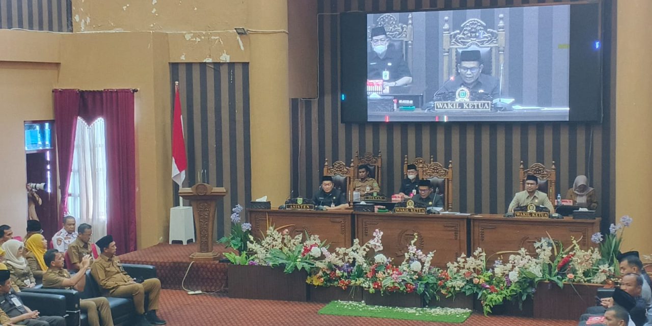 DPRD Tanbu Kembali Gelar Rapat Paripurna Sampaikan KUA-PPAS Anggaran 2026