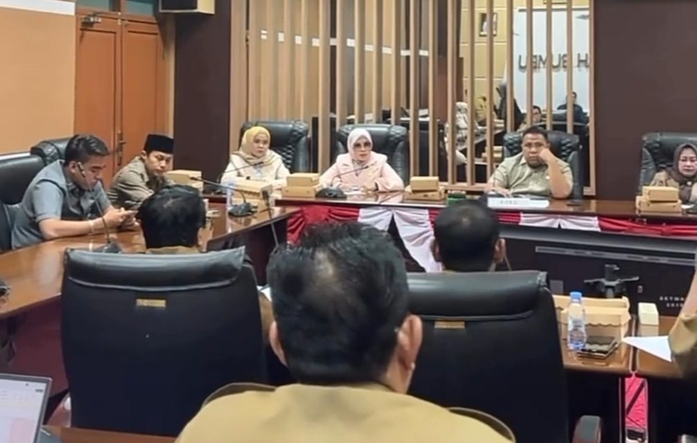 Komisi I DPRD Tanbu Gelar Bedah Tuntas Program Kerja Anggaran 2025 Bersama Dinas Pendidikan