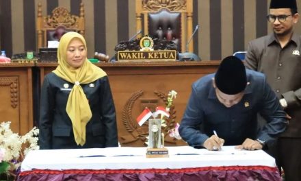 DPRD Tanbu Gelar Rapat Paripurna Pengambilan Keputusan 3 Raperda Penting