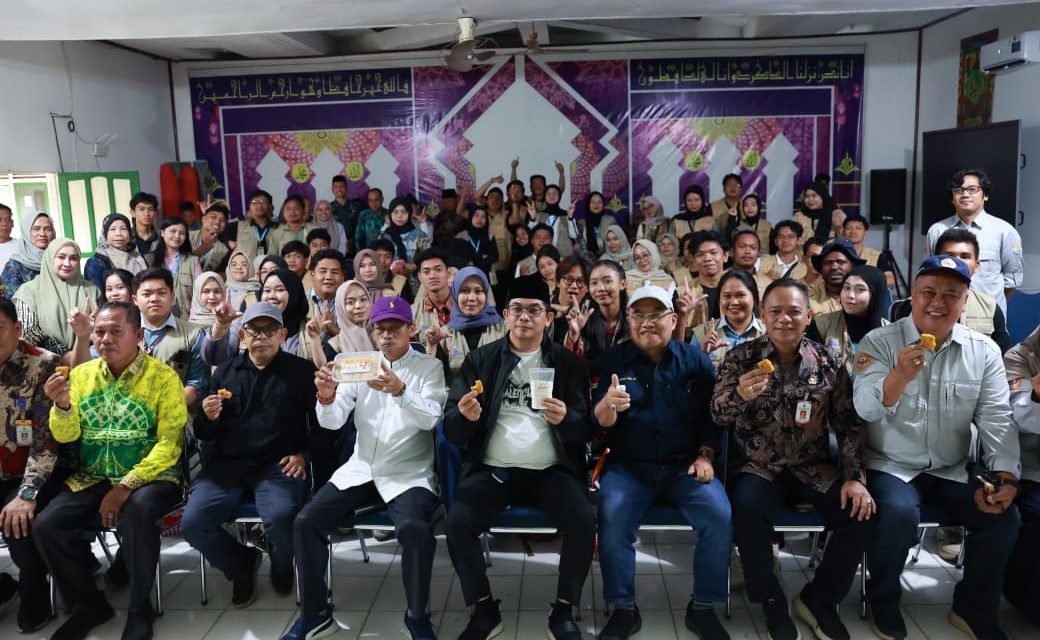 Bupati Tanbu Berdialog Hangat Bersama Mahasiswa KKN Tematik FPIK ULM