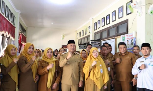 Pemkab Tanbu Melalui DP3AP2KB Gelar Psikoedukasi Keluarga Risiko Stunting dan Orang Tua Balita Stunting