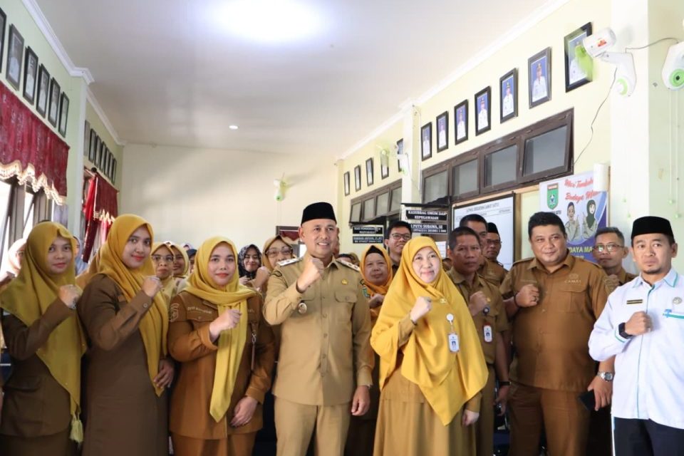 Pemkab Tanbu Melalui DP3AP2KB Gelar Psikoedukasi Keluarga Risiko Stunting dan Orang Tua Balita Stunting