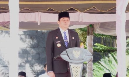 Upacara Peringatan Hari Kesaktian Pancasila Digelar Pemkab Tanbu di Halaman Kantor Bupati Tanbu