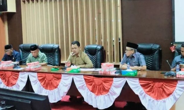 DPRD Tanbu Gelar Raker Gabungan Bersama Jajaran Satpol PP dan Damkar