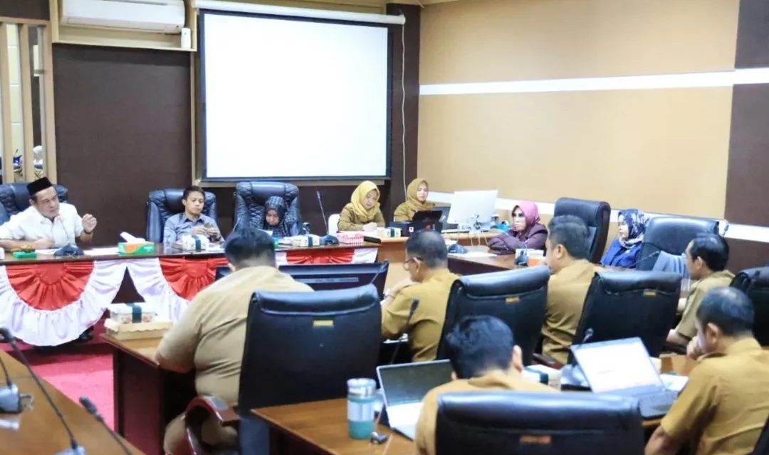 DPRD Tanbu Gelar Rapat Gabungan Komisi Bersama Bapenda