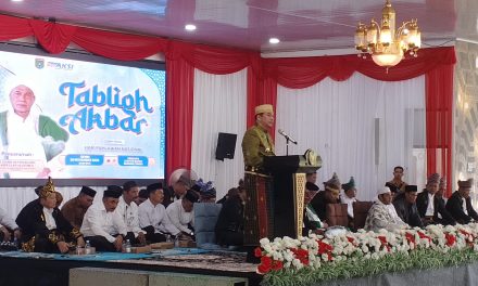 Peringati Hari Pahlawan Nasional, Pemkab Tanbu Gelar Tabligh Akbar