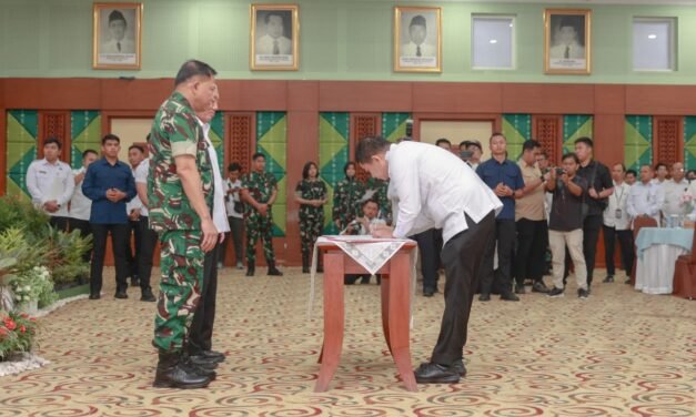 Bupati Tanbu Tandatangai Kesepakatan Bersama Antara Pangdam XXII Tambun Bungai dan Gubernur Kalsel