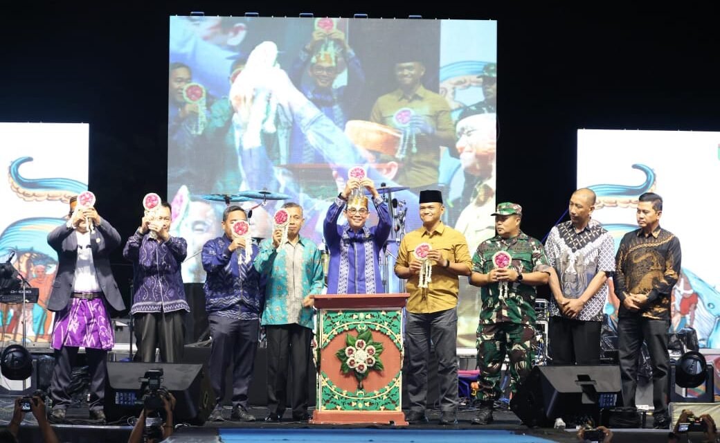 Bupati Tanbu Resmi Buka Festival Aksi Budaya 2025 Tema Satu Aksi Ragam Budaya 2025