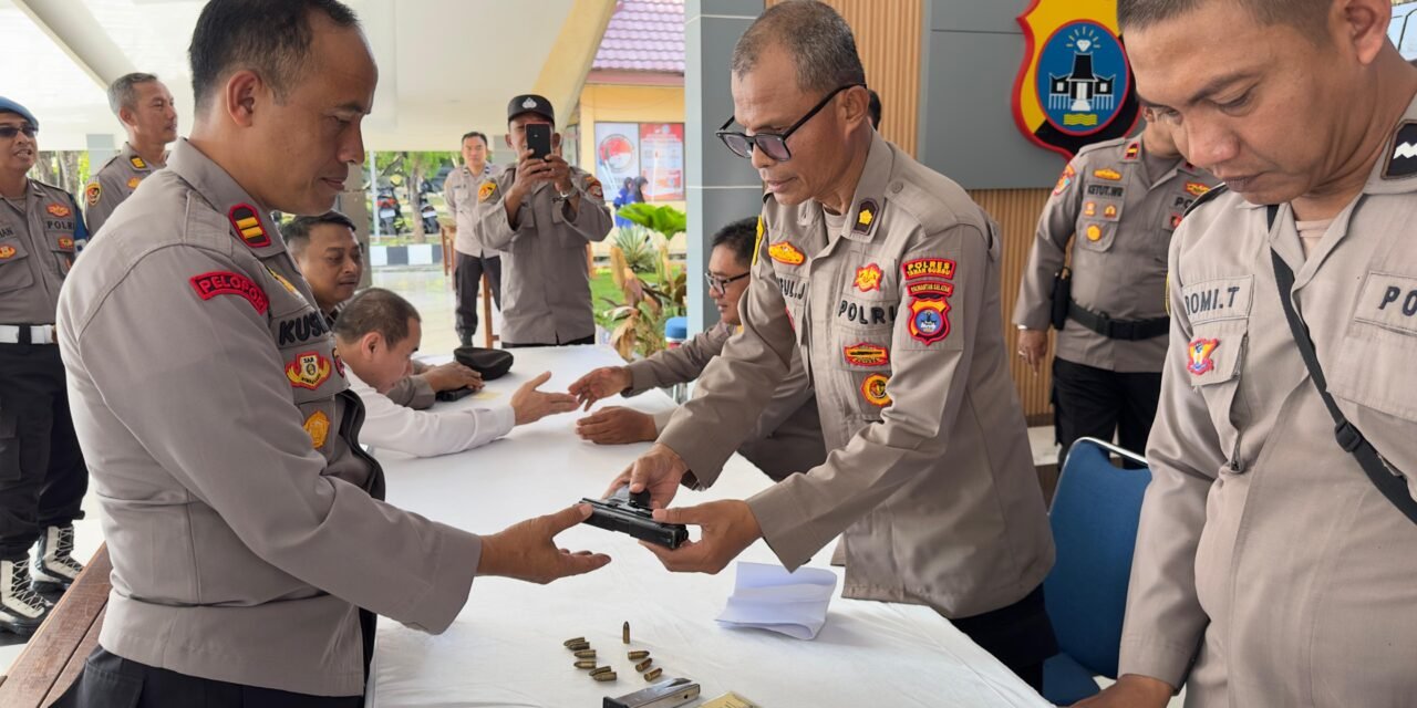 Guna Pastikan Kesiapan dan Kedisiplinan Anggota, Polres Tanbu Lakukan Pengecekan Senpi Dinas Personel
