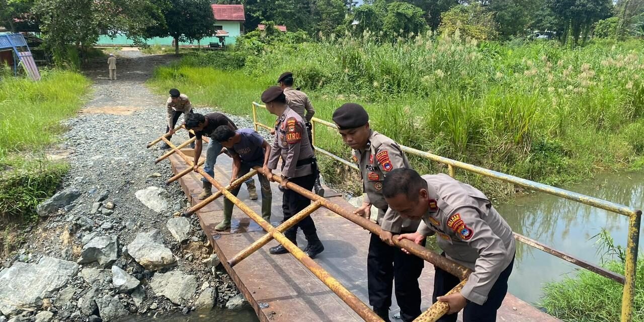 Dukung Infrastruktur Mobilitas Masyarakat, Polres Tanbu Tinjau Pembangunan Jembatan di Kelurahan Tungkaran Pangeran Simpang Empat