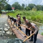 Dukung Infrastruktur Mobilitas Masyarakat, Polres Tanbu Tinjau Pembangunan Jembatan di Kelurahan Tungkaran Pangeran Simpang Empat
