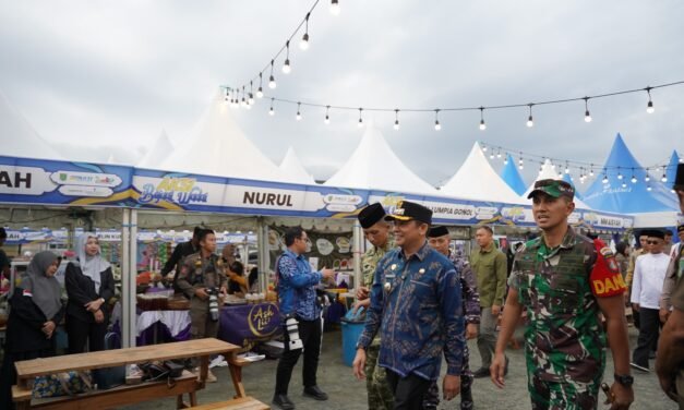 Bupati Tanbu Resmi Tutup Gelaran Aksi Bajual Wadai 2026