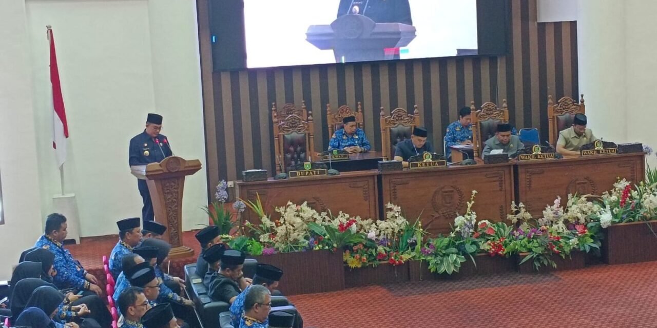 Bupati Tanbu Sampaikan LKPj Anggaran 2025 di Rapat Paripurna DPRD Tanbu