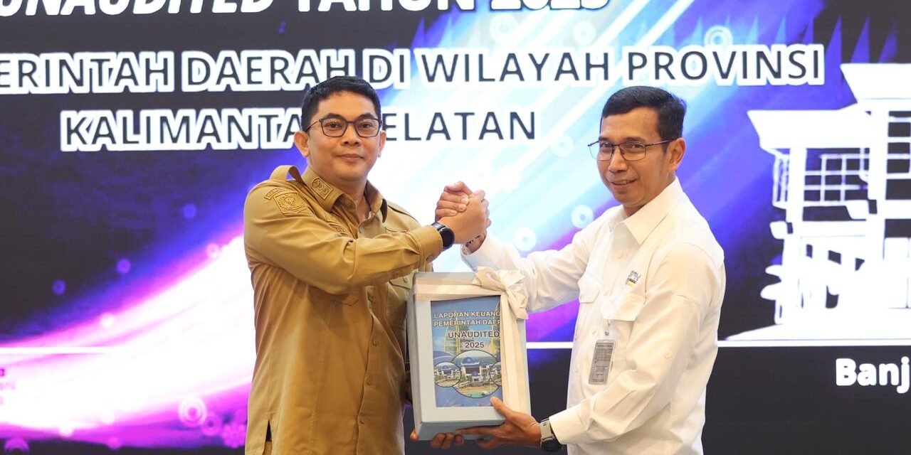 Bupati Tanbu Serahkan LKPD Unaudited Anggaran 2025 ke BPK Perwakilan Kalsel