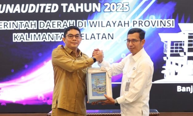 Bupati Tanbu Serahkan LKPD Unaudited Anggaran 2025 ke BPK Perwakilan Kalsel