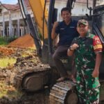 Anggota DPRD Tanbu Dukung Pembangunan Koperasi Merah Putih di Desa Manunggal