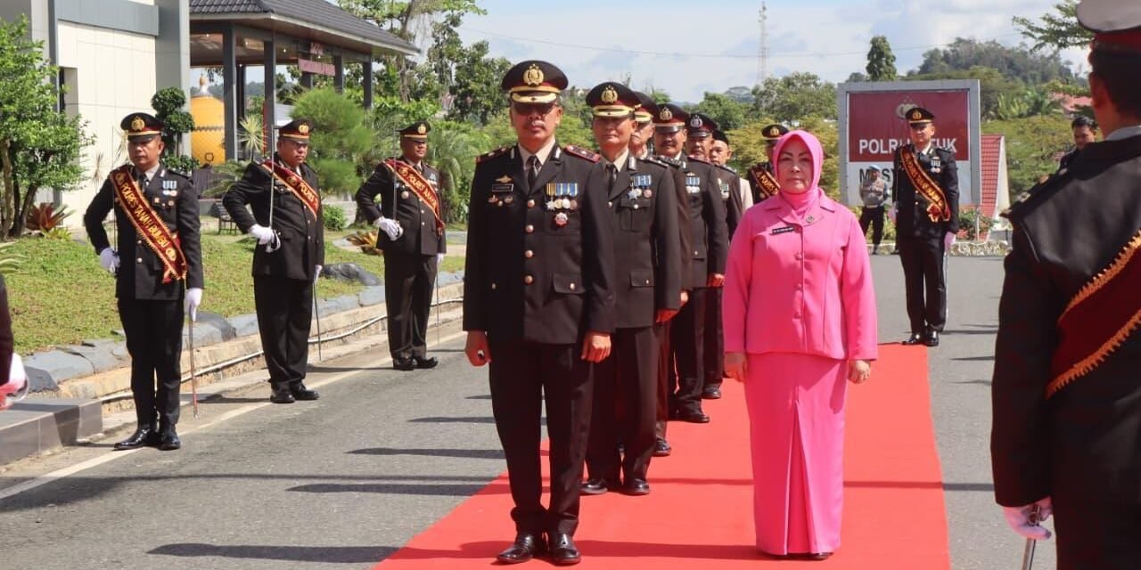 Polres Tanbu Laksanakan Wisuda Purna Bhakti 6 Personel yang Purna Tugas