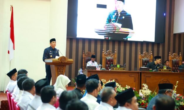 DPRD Tanbu Gelar Rapat Paripurna Penyampaian Rekomendasi LKPJ Bupati Anggaran 2025