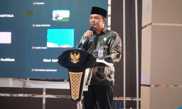 Pemkab Tanbu Tunjukkan Komitmen dalam Peningkatan Kualitas SDM Melalui Pendidikan