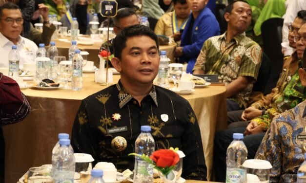 Pemkab Tanbu Tegaskan Komitmen Perkuat Tata Kelola Kuangan Daerah di Seminar Nasional