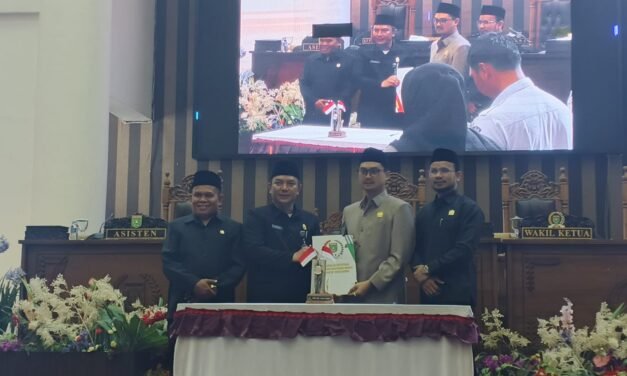 DPRD Tanbu Gelar Rapat Paripurna Pengambilan Keputusan Raperda Pencabutan Perda Tanbu No.6 2020