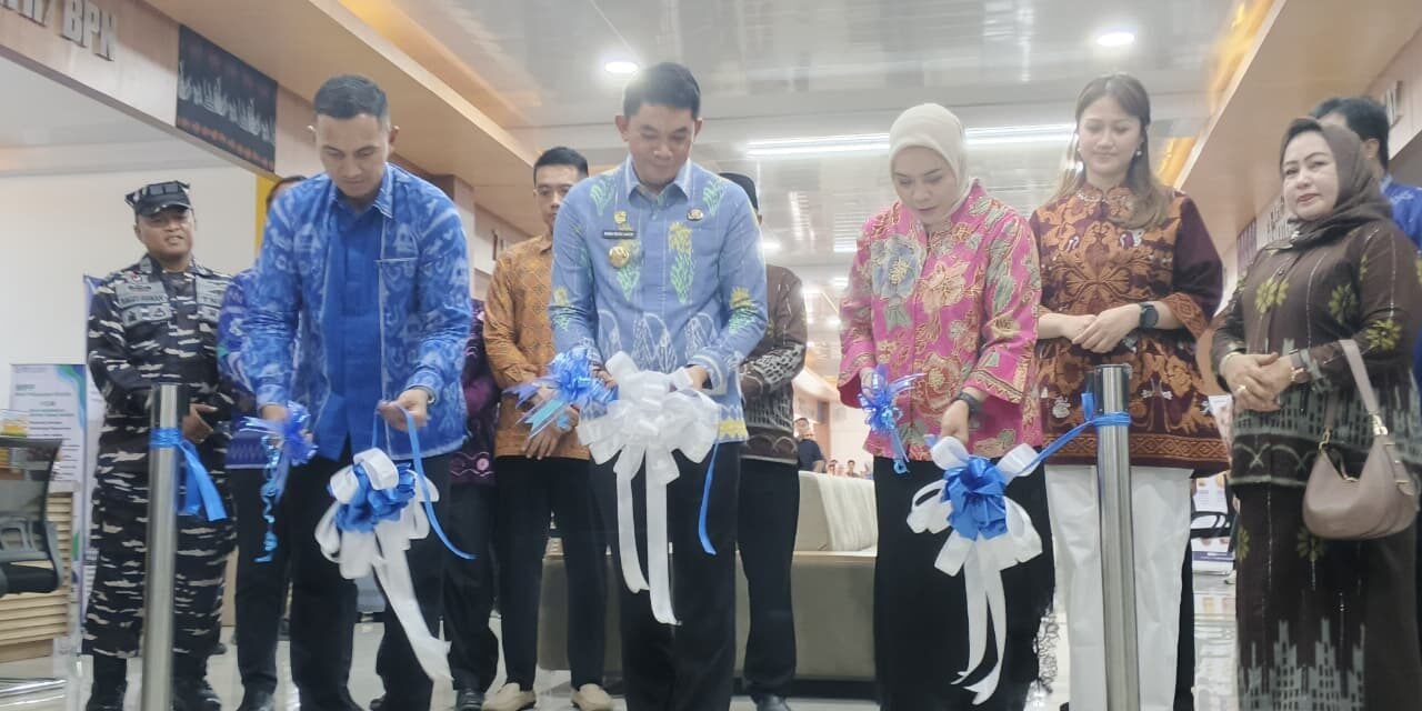Pemkab Tanbu Laksanakan Soft Opening Gerai Dekrasnasda dan MPP di Pasar Harian Niaga Bersujud