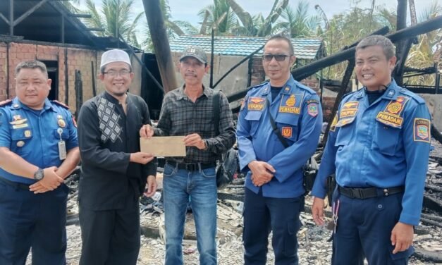 PWI Tanbu Tunjukkan Solidaritas Saat Setelah Kebakaran Rumah Jurnalis Senior di Kotabaru