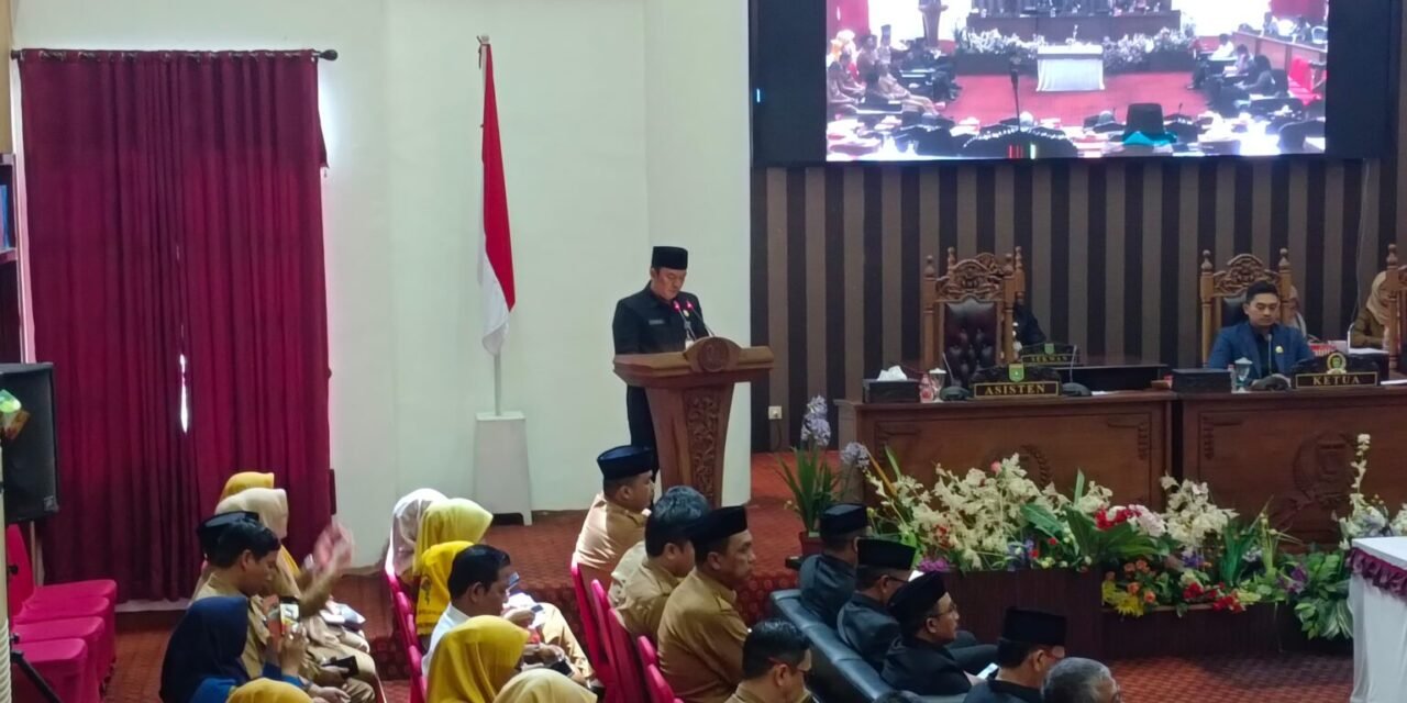 Pemkab Tanbu Sampaikan Jawaban atas Pemandangan Umum Fraksi DPRD terhadap Raperda Nomor 11 Tahun 2018 BPD