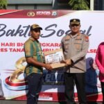 Dalam Rangka Sambut Hari Bhayangkara ke-80 2026, Polres Tanbu Bersama Polsek Gelar Bakti Sosial