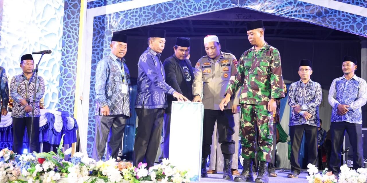 Bupati Tanbu Melalui Camat Sungai Loban Resmi Tutup MTQN ke-22 Tingkat Kecamatan Sungai Loban