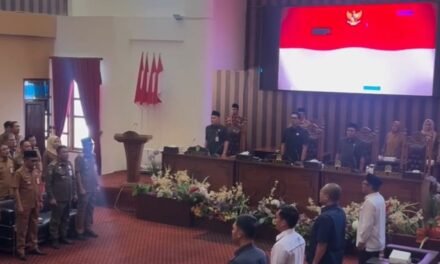 Pemkab Tanbu Berikan Jawaban atas Pemandangan Umum Fraksi DPRD terhadap Raperda Pajak dan Restribusi