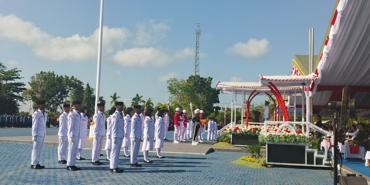 Bupati Tanbu Pimpin Upacara Detik-detik Proklamasi HUT RI ke-81