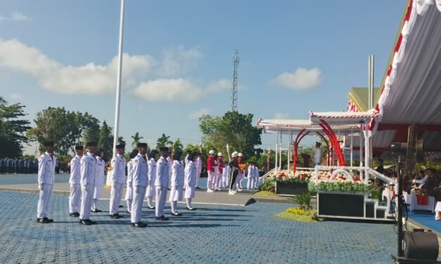 Bupati Tanbu Pimpin Upacara Detik-detik Proklamasi HUT RI ke-81