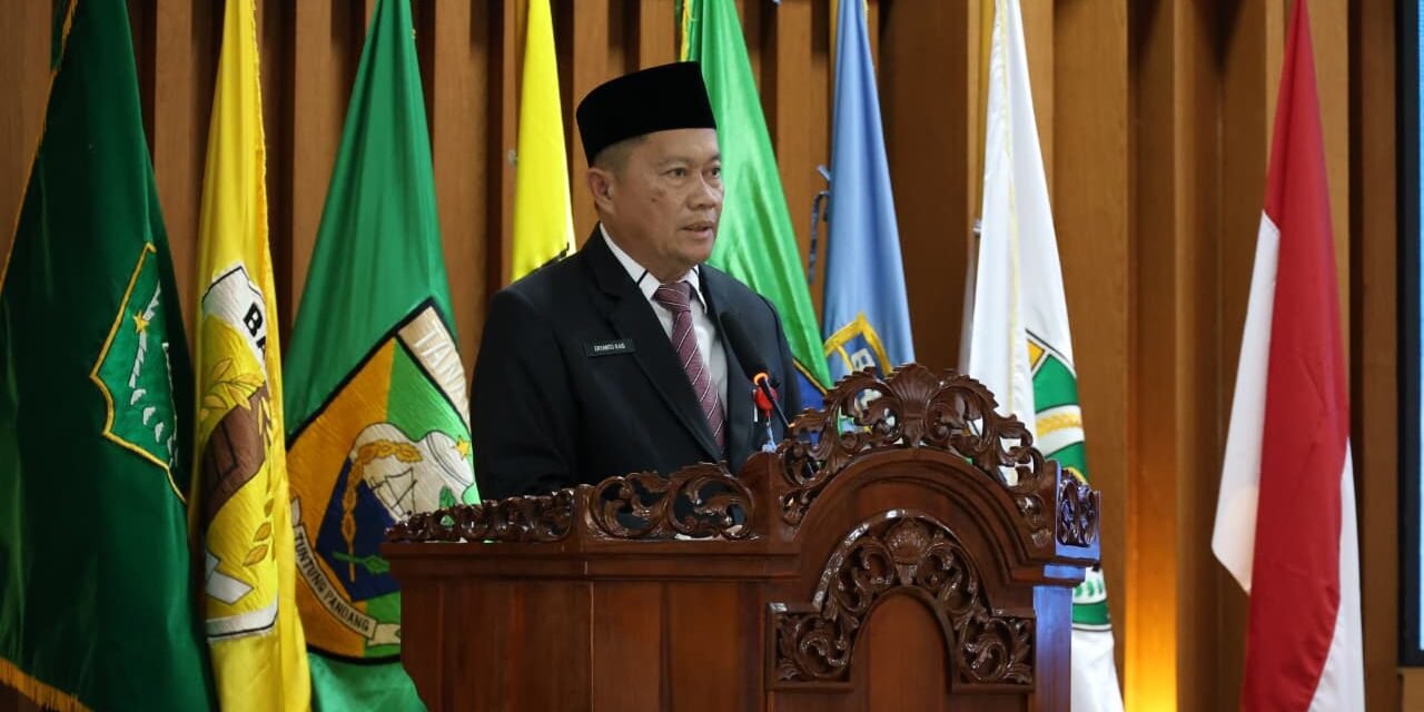 Bupati Tanbu Resmi Tutup PKP Angkatan IV 2026 di BPSDM Provinsi Kalsel