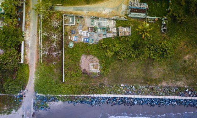 Bupati Tanbu Bangun Siring Laut di Pagatan Guna Antisipasi Gelombang Pasang