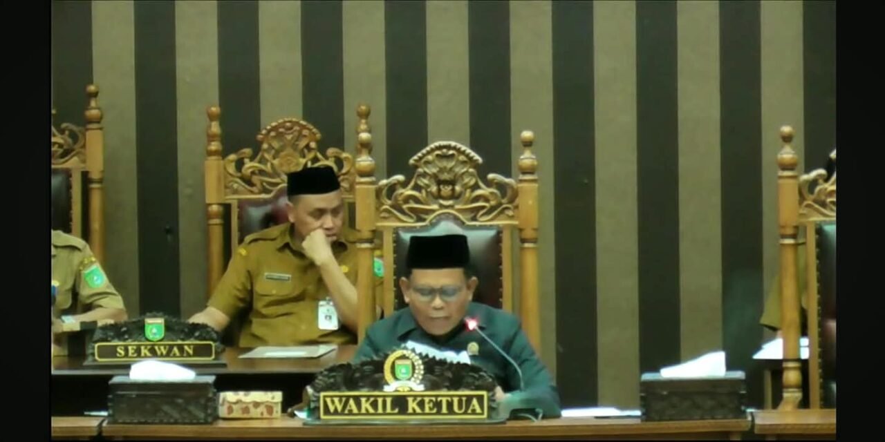 DPRD Tanbu Gelar Rapat Paripurna Pengambilan Keputusan Terhadap Raperda No.11 Tahun 2028 tentang BPD