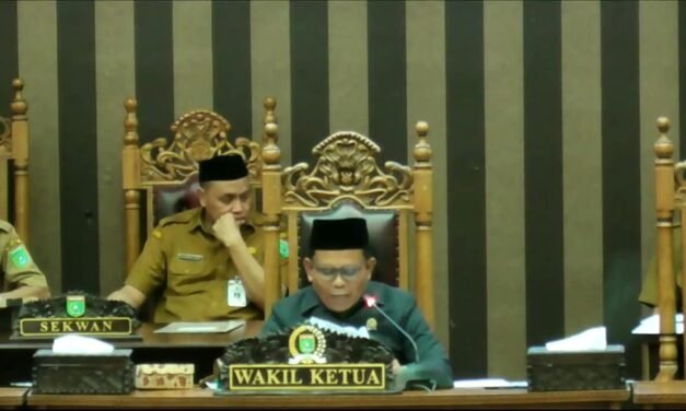 DPRD Tanbu Gelar Rapat Paripurna Pengambilan Keputusan Terhadap Raperda No.11 Tahun 2028 tentang BPD