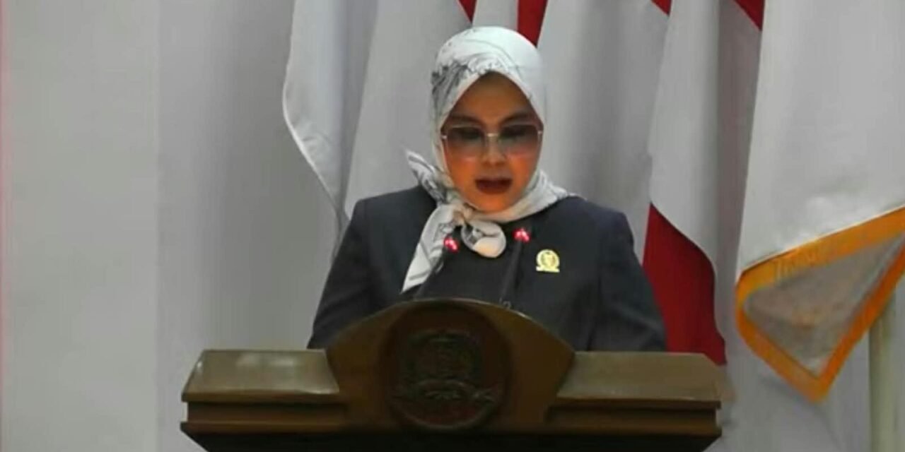 DPRD Tanbu Gelar Rapat Paripurna Agenda Penyampaian Pemandangan Umum Fraksi Terhadap RAPBD Anggaran 2027